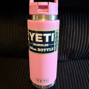YETI Rambler 26oz Bottle in Power Pink
